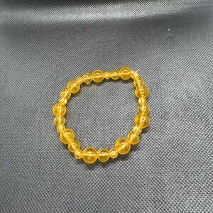 Elegant Yellow Beaded Bracelet